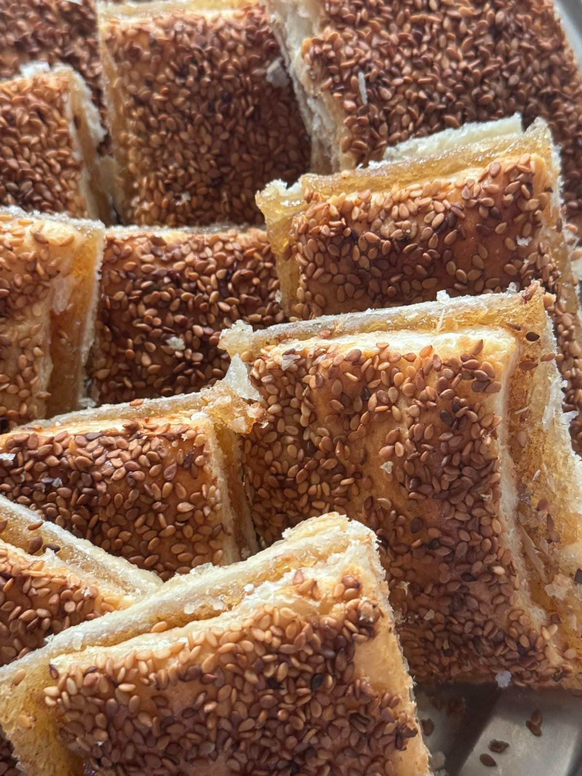 cortadillos con ajonjolí de armesto